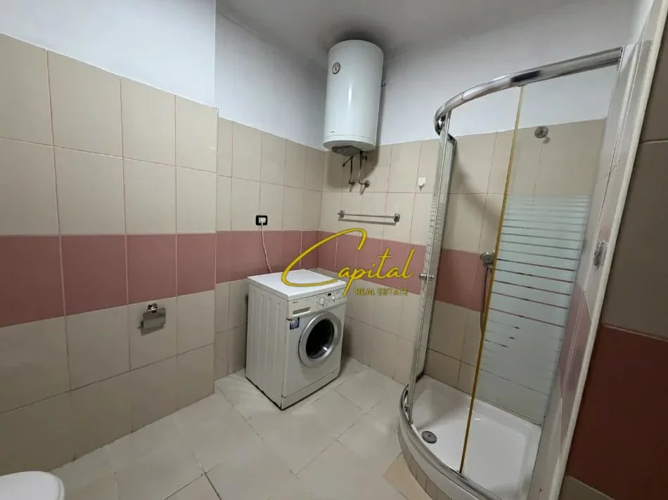Tirane, jepet me qera apartament 1+1 Kati 3, 60 m² 450 € (SHKOLLA E BALETIT)