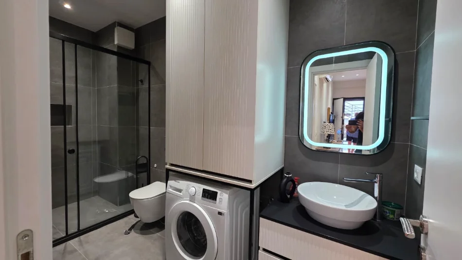 Tirane, jepet me qera apartament 1+1 Kati 0, 700 € (Kodra e Diellit)