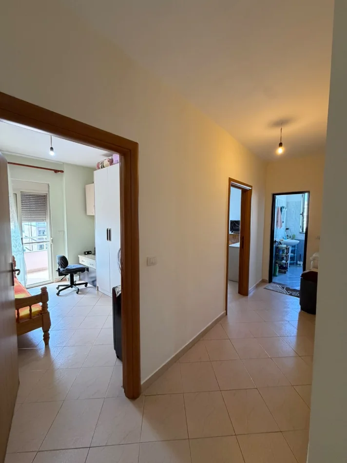 Durres, shitet apartament 2+1+Ballkon Kati 6, 105 m² 137.000 € (Pranë Degës së Policisë)