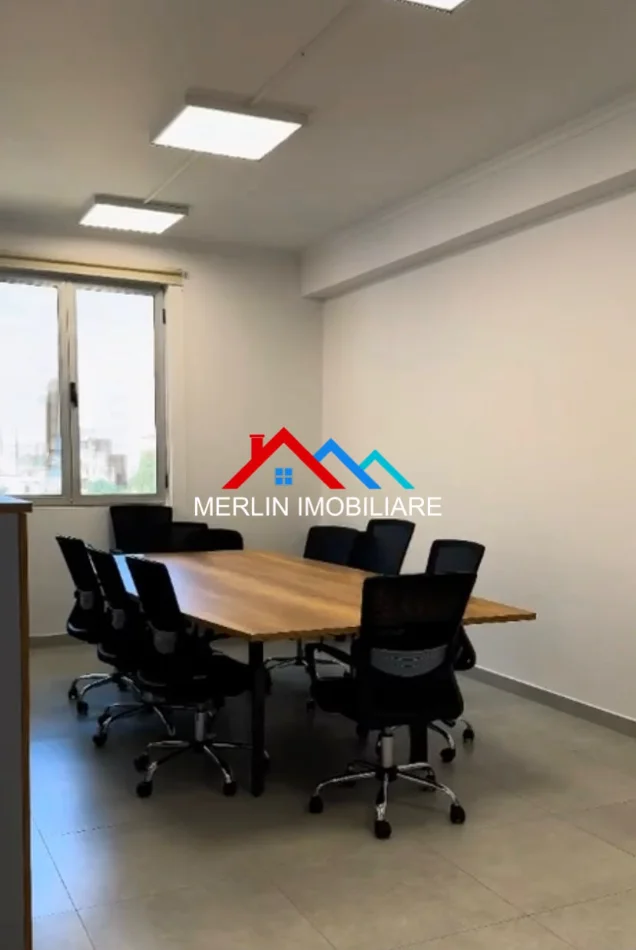 Tirane, jepet me qera ambjent biznesi , 1.340 m² 18.000 € (RRUGA E KAVAJES)