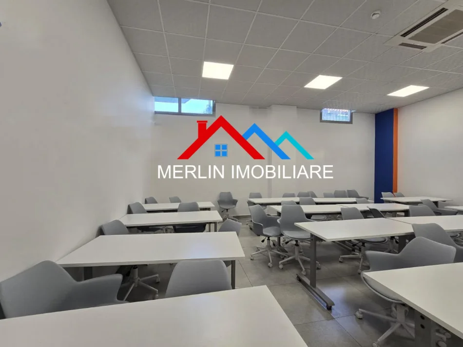 Tirane, jepet me qera ambjent biznesi , 1.340 m² 18.000 € (RRUGA E KAVAJES)