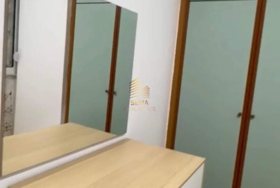 Tirane, jepet me qera apartament 1+1+Ballkon Kati 1, 60 m² 500 € (5 Maji)