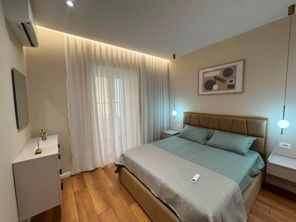 Tirane, shitet apartament 1+1 Kati 4, 51 m² 163.000 € (Selvia)
