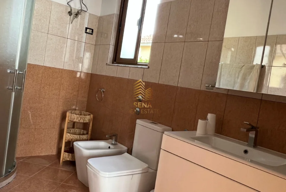 Tirane, jepet me qera apartament 2+1+Ballkon Kati 2, 90 m² 500 € (Siri Kodra)
