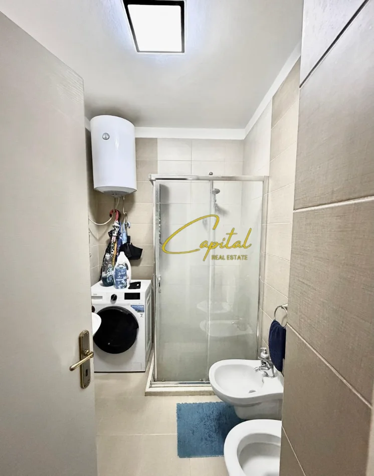 Tirane, jepet me qera apartament 1+1 Kati 11, 55 m² 550 € (21 DHJETORI)