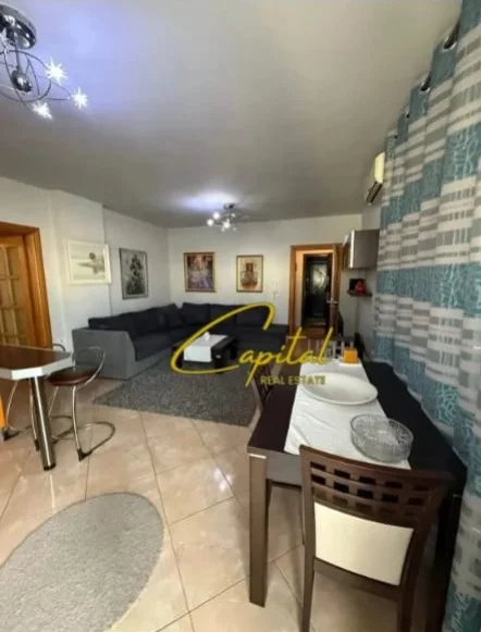 Tirane, jepet me qera apartament 2+1 Kati 4, 90 m² 650 € (RRUGA IRFAN TOMINI)
