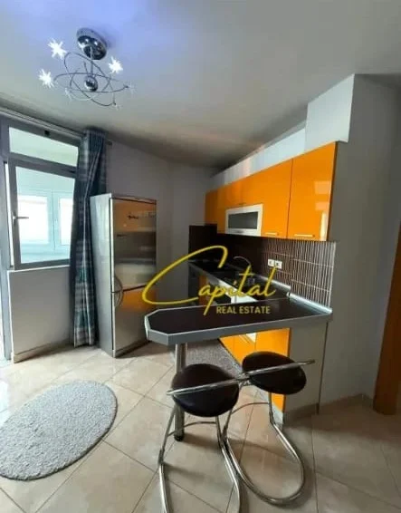 Tirane, jepet me qera apartament 2+1 Kati 4, 90 m² 650 € (RRUGA IRFAN TOMINI)