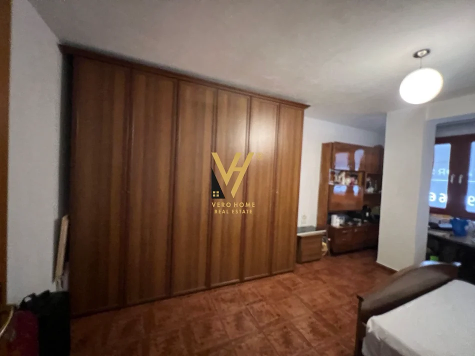 Tirane, shitet apartament 2+1+Ballkon Kati 1, 100 m² 228.000 € (ZOGU I ZI)