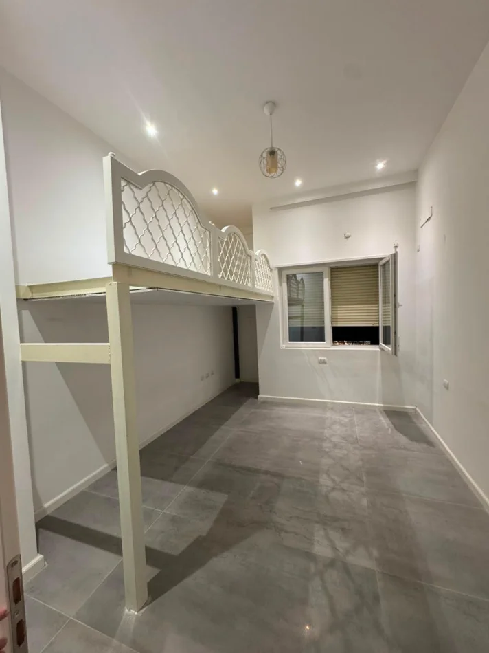 Tirane, shitet apartament 2+1 Kati 1, 119 m² 220.000 € (përball spitalit Amerikan 3)