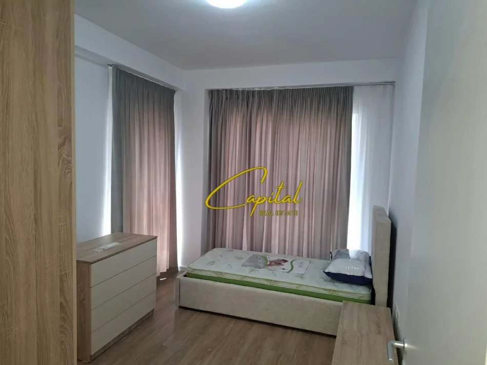 Tirane, jepet me qera apartament 2+1 Kati 6, 87 m² 650 € (LAPRAKE)