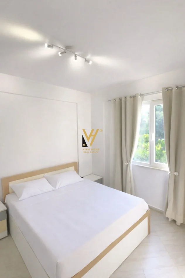 Tirane, jepet me qera apartament 3+1+Ballkon Kati 5, 100 m² 920 € (LIQENI I THATE)