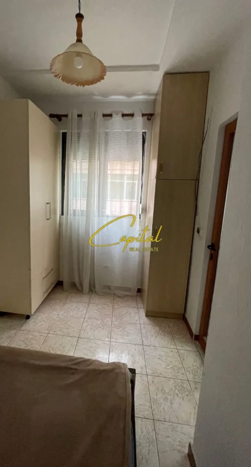 Tirane, shitet apartament 1+1 Kati 4, 50 m² 150.000 € (MYSLYM SHYRI)