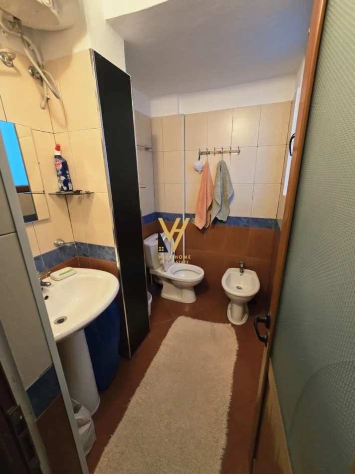 Tirane, shitet apartament 2+1+Ballkon Kati 1, 91 m² 250.000 € (5 MAJI)