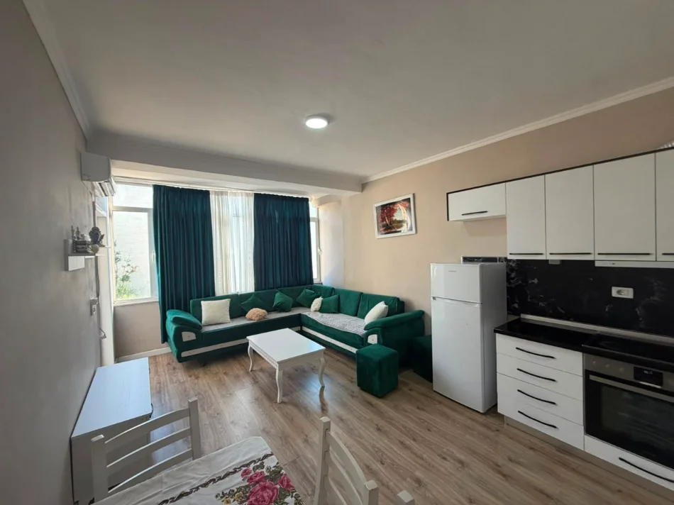 Tirane, shitet apartament 1+1 Kati 2, 60 m² 93.000 € (fresk)