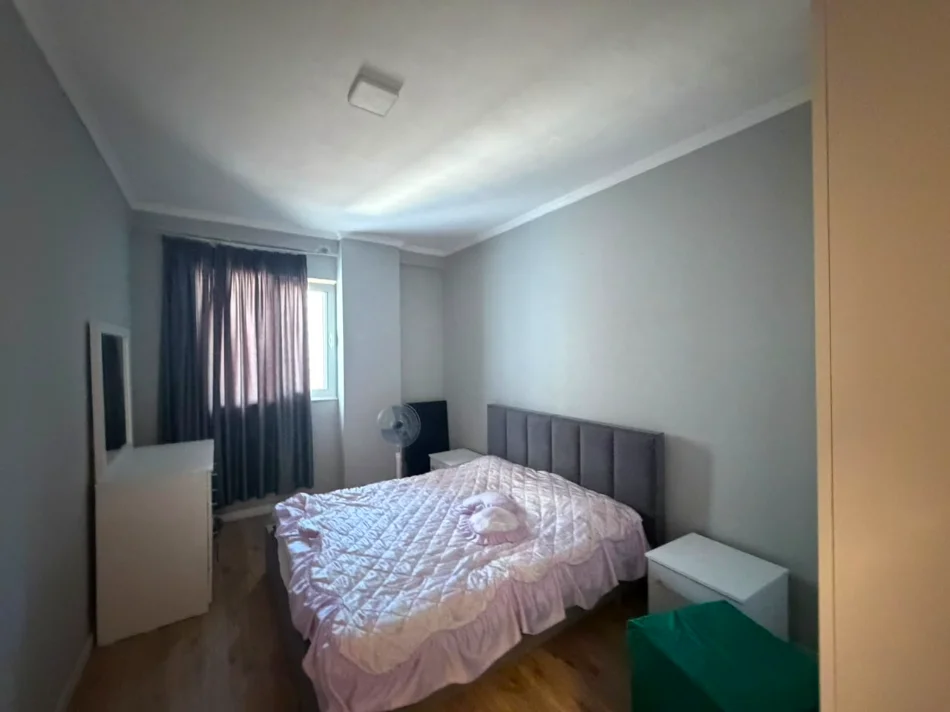 Tirane, shitet apartament 1+1 Kati 2, 60 m² 93.000 € (fresk)