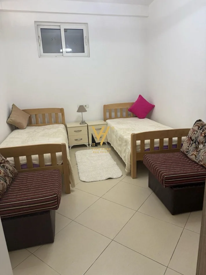 Tirane, jepet me qera apartament 2+1+Ballkon Kati 3, 90 m² 650 € (INXHINIERIA)