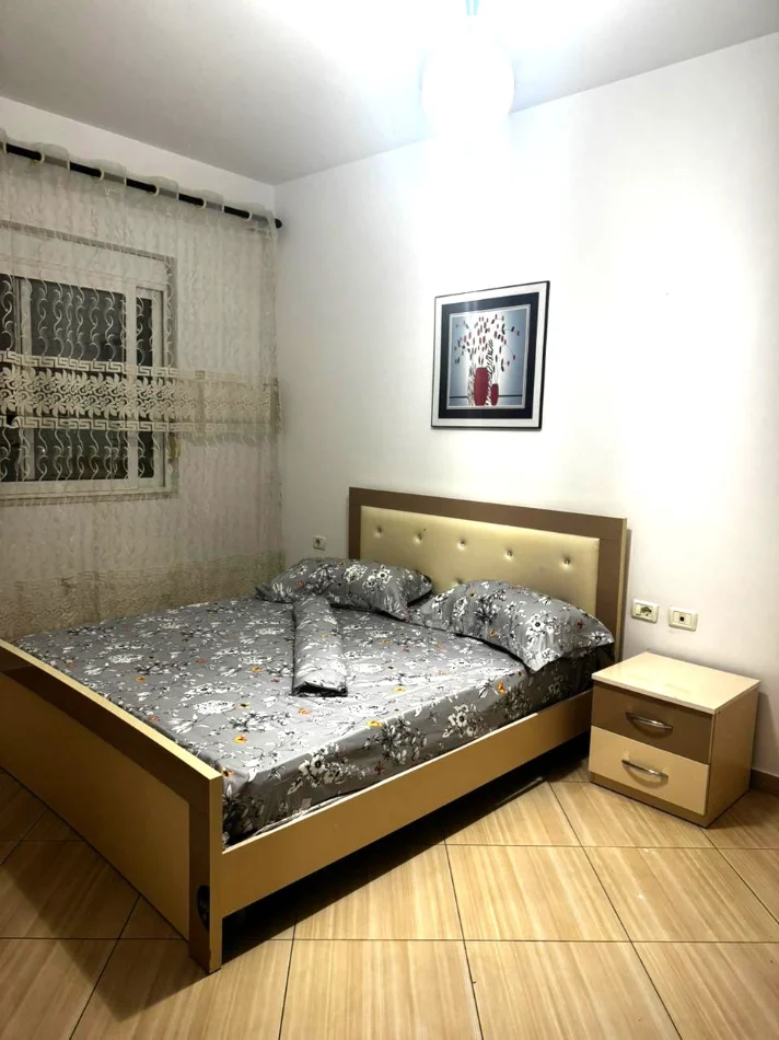 🏠 Jepet me Qera Apartament 1+1 në Shkoze,  420 MIJE LEKE
