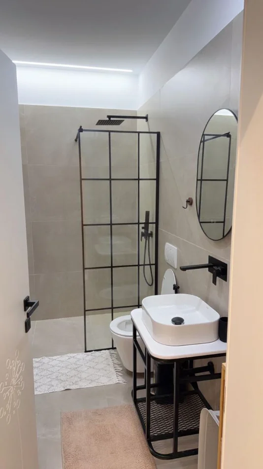 🏡 Jepet me Qira Apartament 1+1 ne Vasil Shanto,  600 mije leke