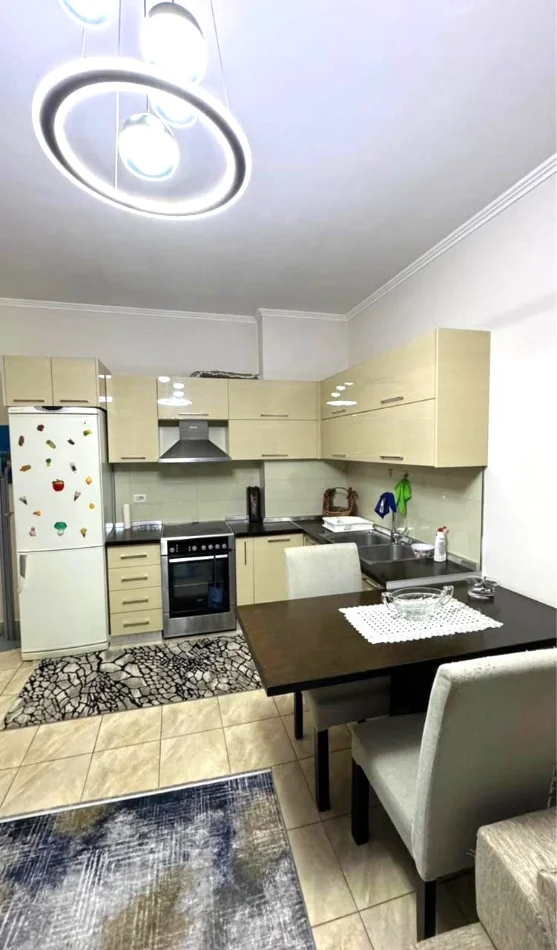 🏡 Jepet me Qira Apartament 2+1 ne  Astir,  500 mije leke