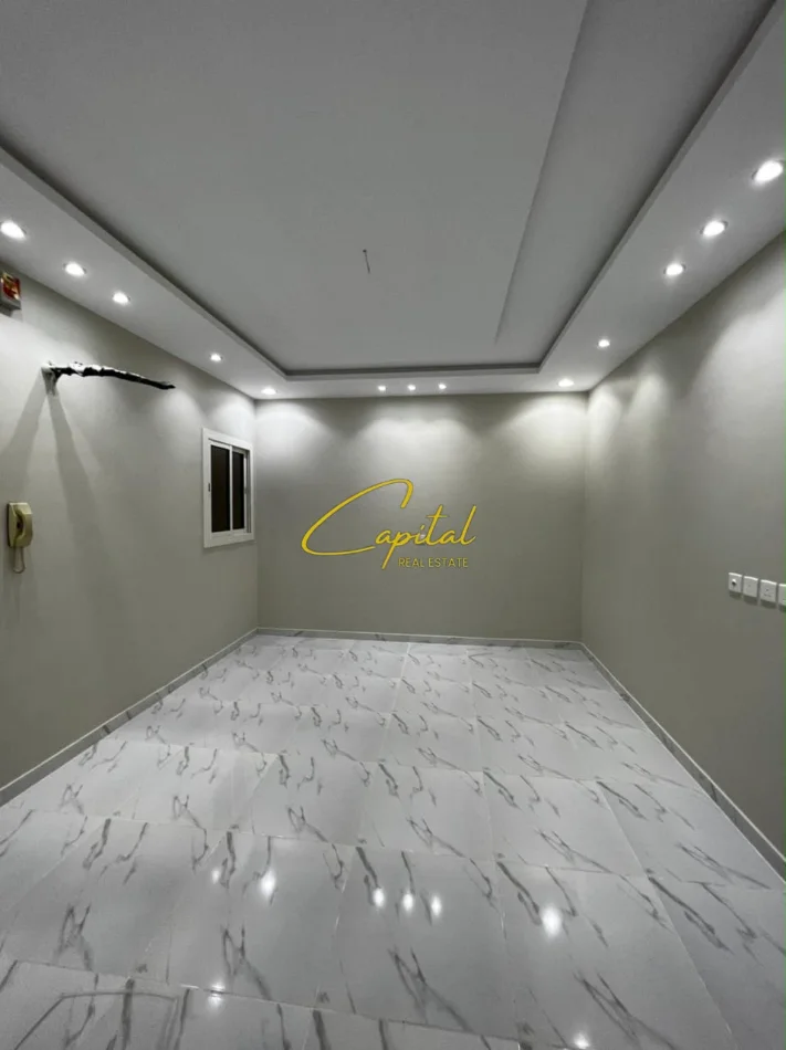 Tirane, jepet me qera dyqan Kati 0, 30 m² 1.400 € (PAZARI I RI)