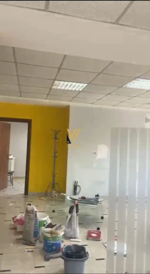 Tirane, jepet me qera zyre Kati 2, 90 m² 720 € (21 DHJETORI)