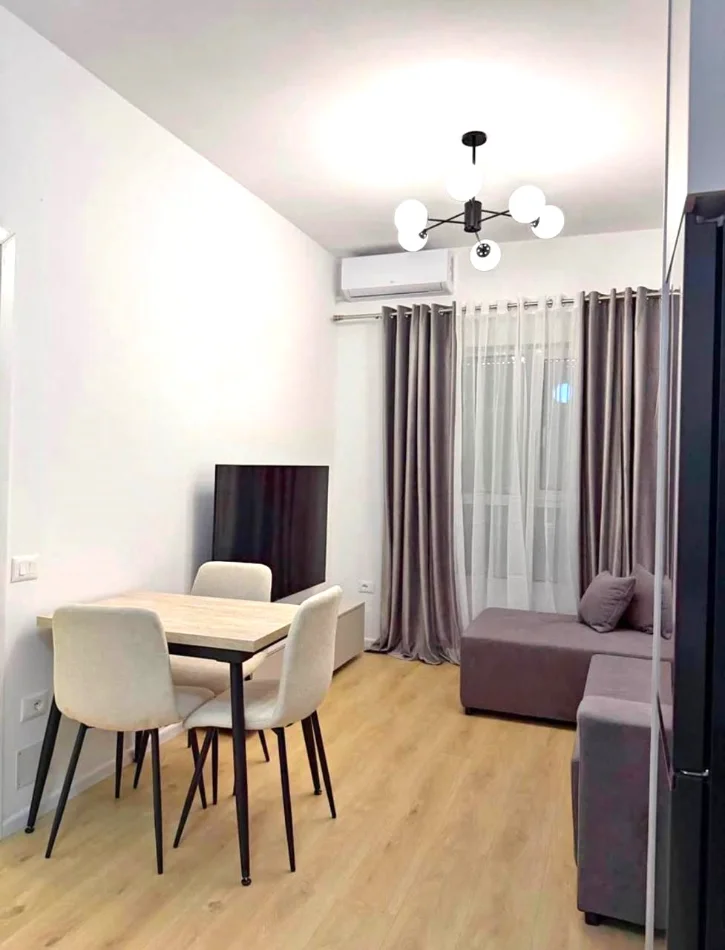 🏡 Jepet me Qira Apartament 1+1 ne Ali Dem tek  📍 Kompleksi Kadiu, 450 mije leke