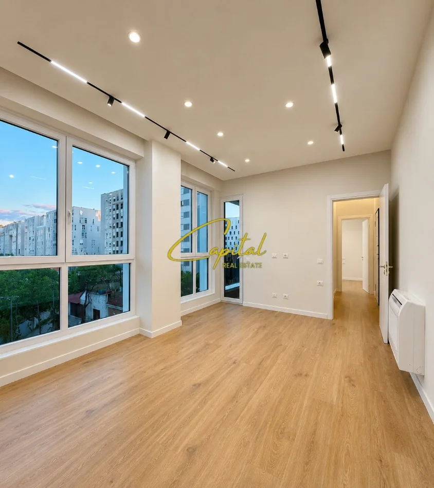 Tirane, jepet me qera zyre Kati 2, 60 m² 850 € (KOMUNA E PARISIT)