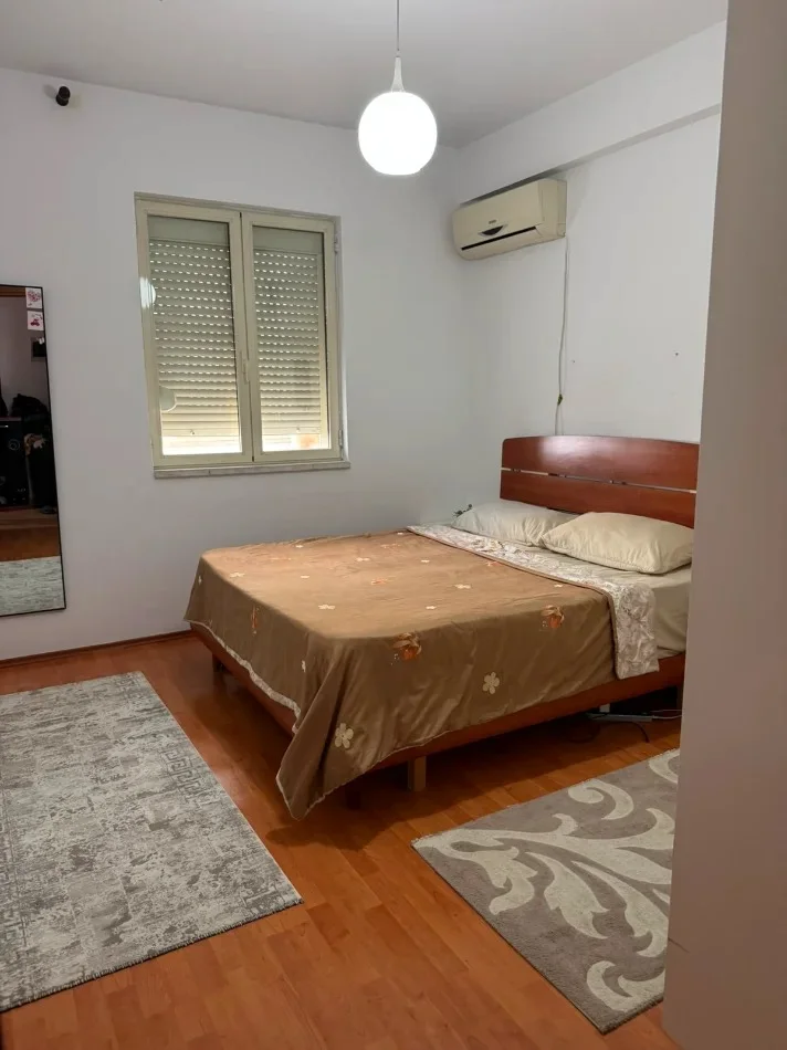 Tirane, jap me qera apartament 1+1 Kati 3, 70 m² 550 € 