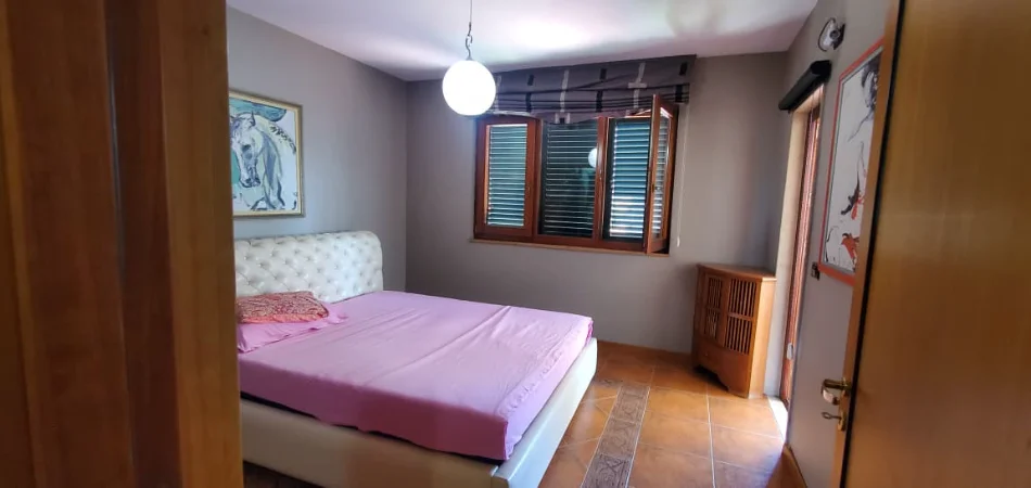 Tirane, shitet apartament 2+1+Ballkon Kati 6, 120 m² 300.000 € 