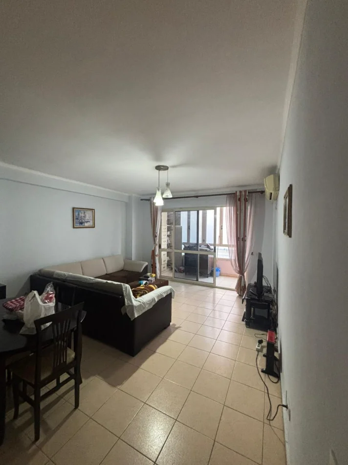 Tirane, shitet apartament 2+1+Ballkon Kati 2, 118 m² 165.000 € 