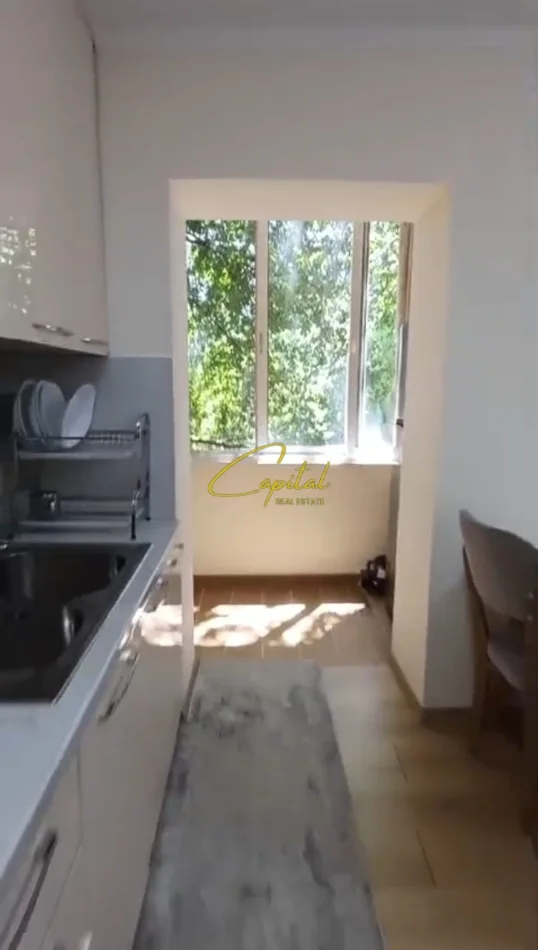 Tirane, shitet apartament 1+1 Kati 3, 60 m² 145.000 € (AMBASADA AMERIKANE)