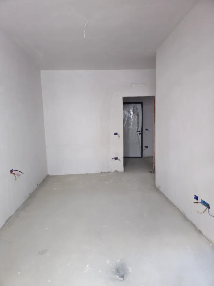 Tirane, shitet apartament 1+1+Ballkon , 74 m² (Space City Paskuqan)