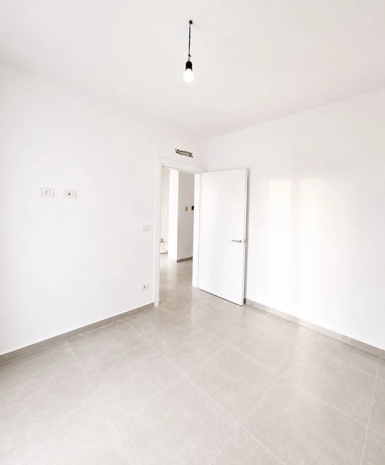 Durres, shitet apartament 1+1+Ballkon , 58 m² 96.000 € (Golem)  Shumë pranë detit 🌊 Me hipoteke