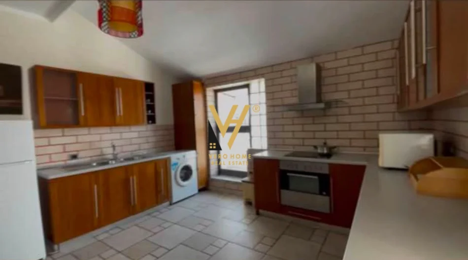 Tirane, jepet me qera apartament 1+1+Ballkon Kati 6, 70 m² 520 € (QSUT)