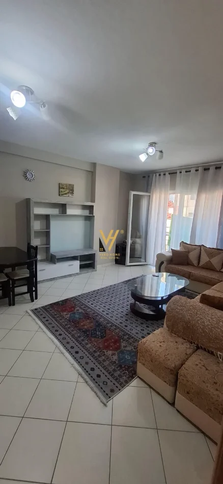 Tirane, jepet me qera apartament 2+1+Ballkon Kati 3, 106 m² 520 € (ASTIR)