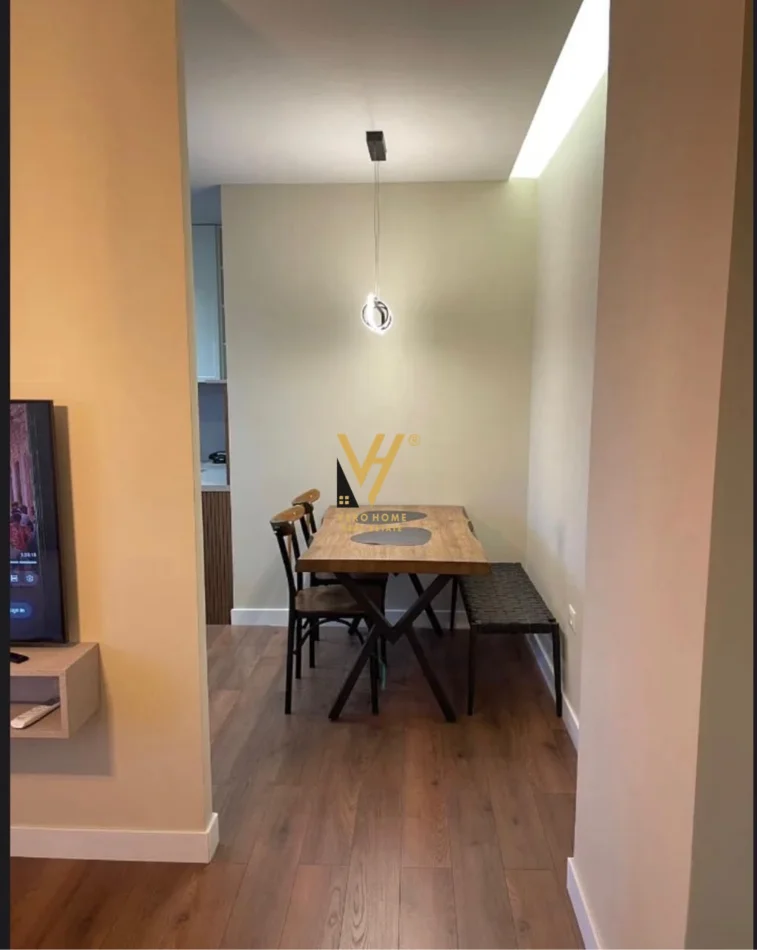 Tirane, jepet me qera apartament 2+1+Ballkon Kati 2, 76 m² 720 € (SELITE)
