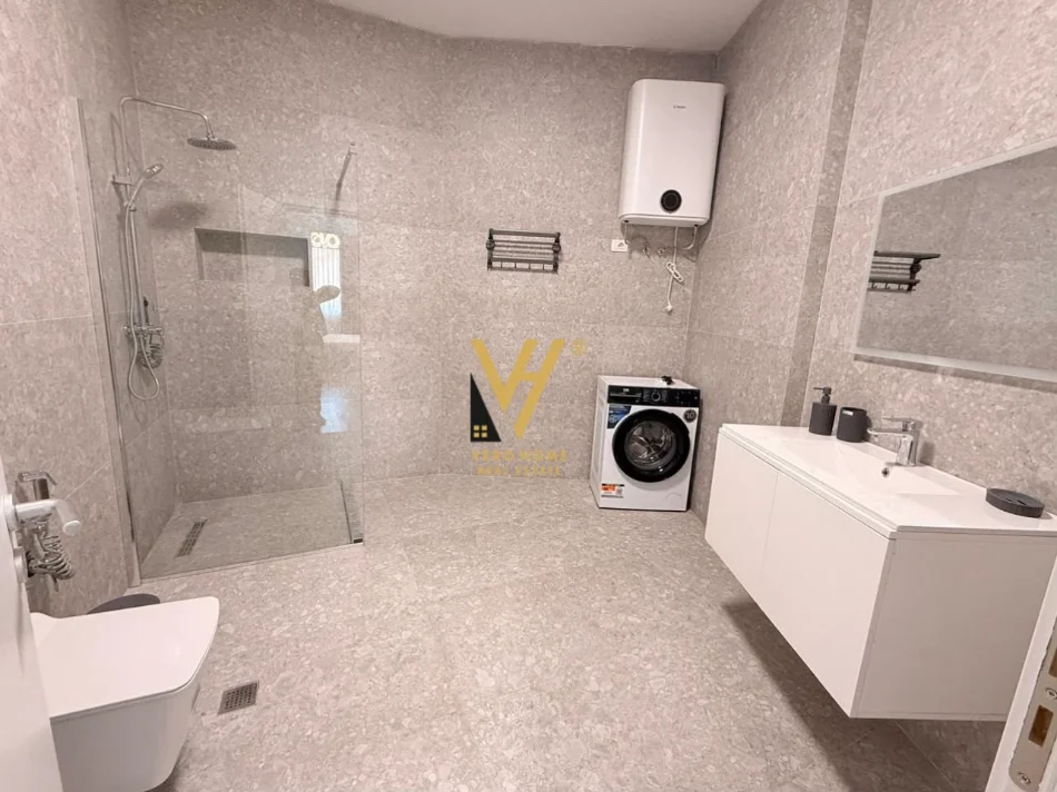 Tirane, jepet me qera apartament 1+1+Ballkon Kati 2, 80 m² 770 € (VASIL SHANTO)