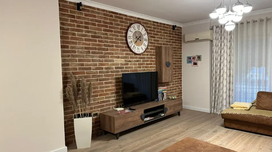 Tirane, shitet apartament 2+1 Kati 3, 125 m² 250.000 € (KOMPLEKSI VIZION PLUS)
