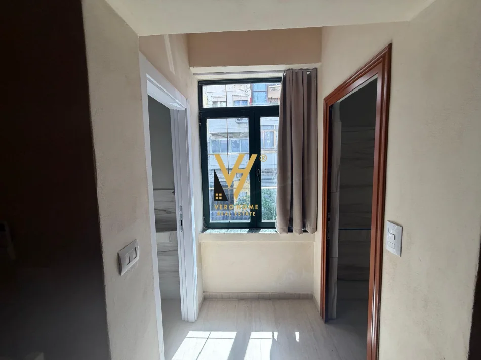 Tirane, shitet Vile 3 Katshe , 600 m² 2.000.000 € (MYSLYM SHYRI)