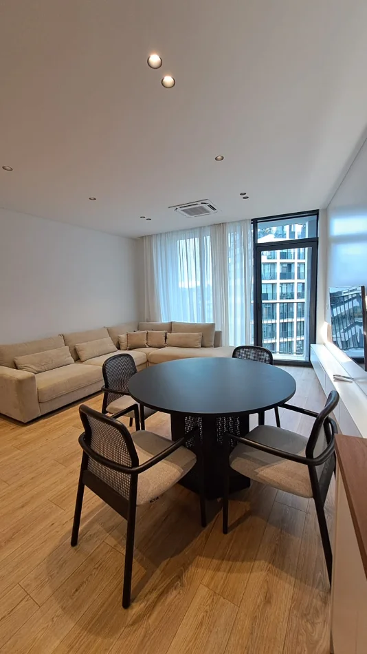 Tirane, shes apartament 1+1+Ballkon Kati 6, 70 m² 345.000 € (Lake View Residence, Liqeni Artificia)