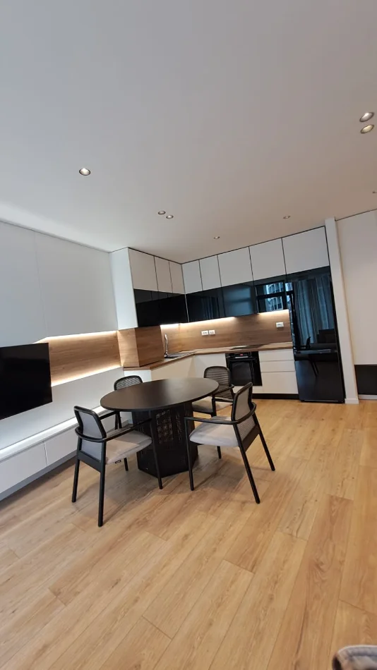 Tirane, shes apartament 1+1+Ballkon Kati 6, 70 m² 345.000 € (Lake View Residence, Liqeni Artificia)