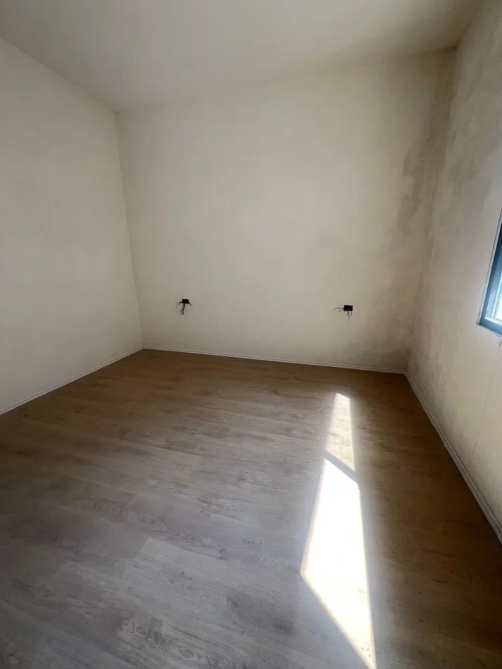 Tirane, shitet apartament 2+1 , 123 m² 141.450 € (Rruga Jonuz Lici)