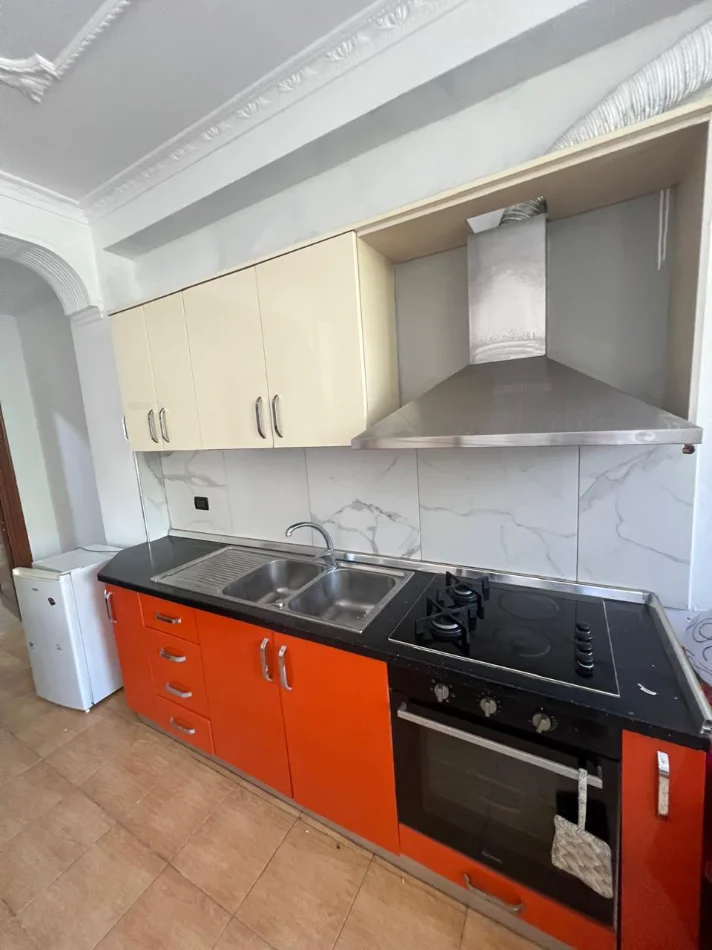 🏡 Jepet me Qira Apartament 1+1 ne 5 Maji,  400 mije leke