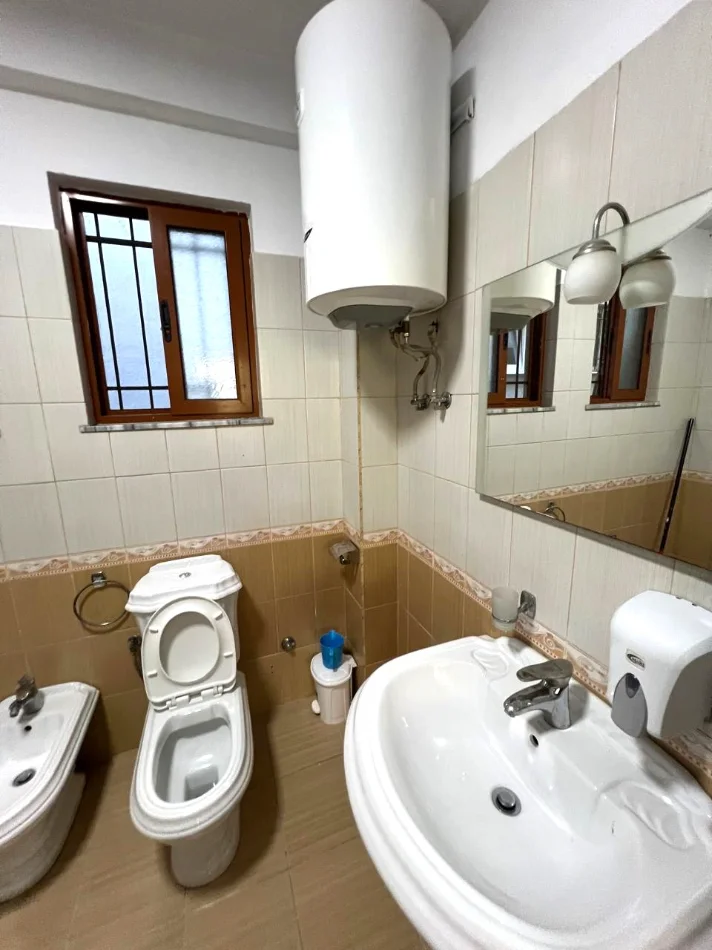 🏡 Jepet me Qira Apartament 1+1 ne 5 Maji,  400 mije leke