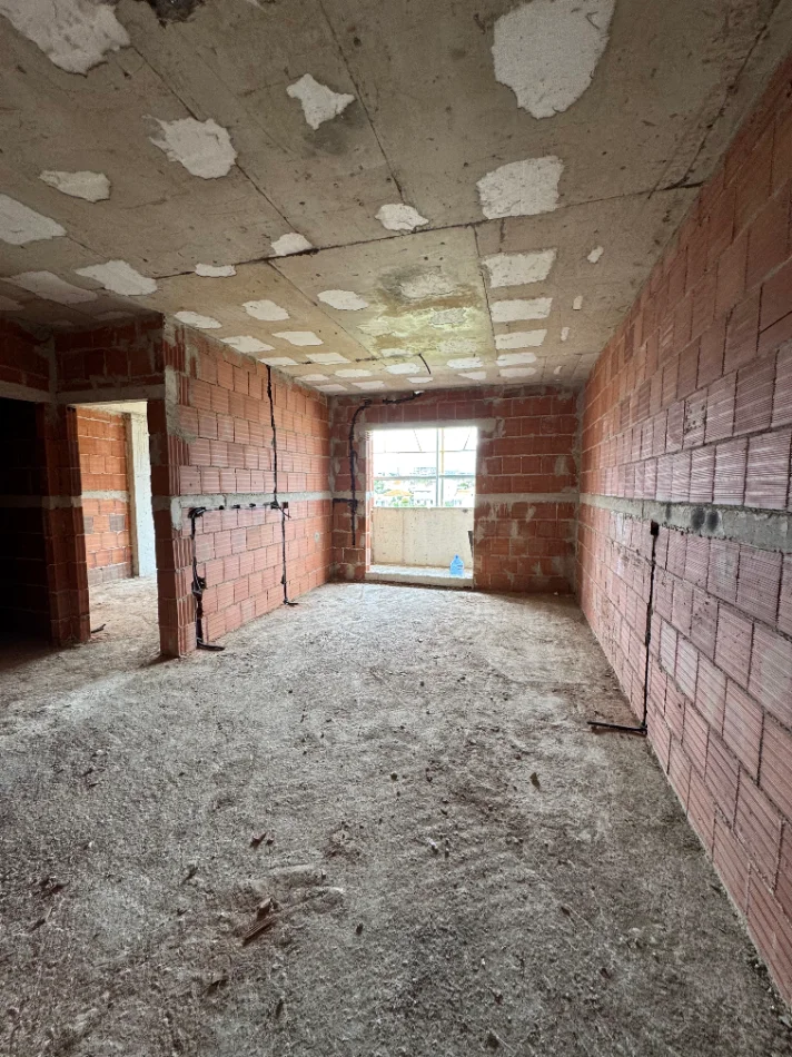Tirane, shitet apartament 1+1+Ballkon Kati 7, 71 m² 88.500 € (Kompleksi Aluna)