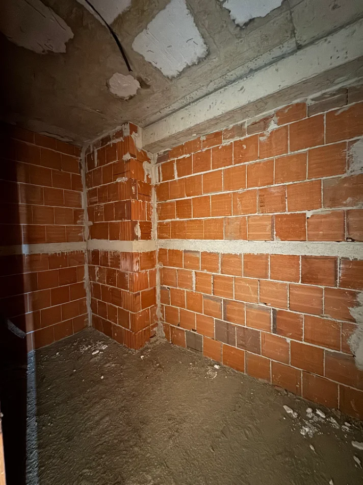 Tirane, shitet apartament 1+1+Ballkon Kati 7, 71 m² 88.500 € (Kompleksi Aluna)