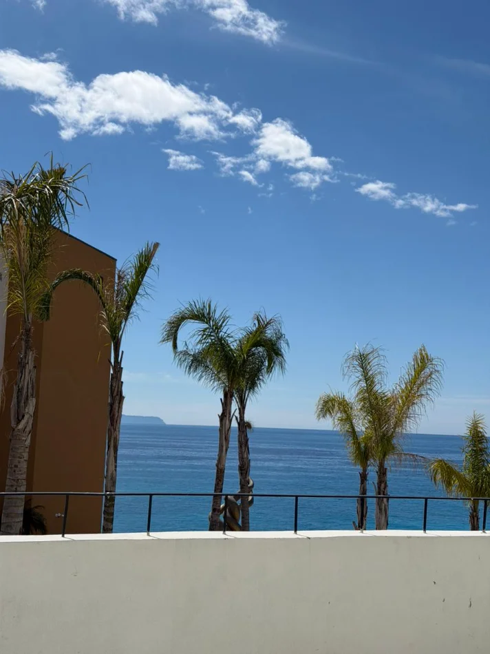 Vlore, shitet apartament 2+1+Ballkon Kati 1, 92 m² 368.200 € (Dhermi Vlore Santorini)
