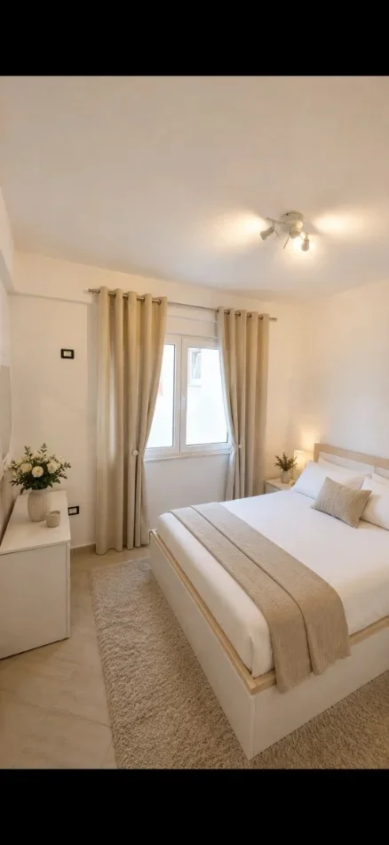 Tirane, jepet me qera apartament 3+1 , 110 m² 700 € (Liqeni i thate,market Bani)