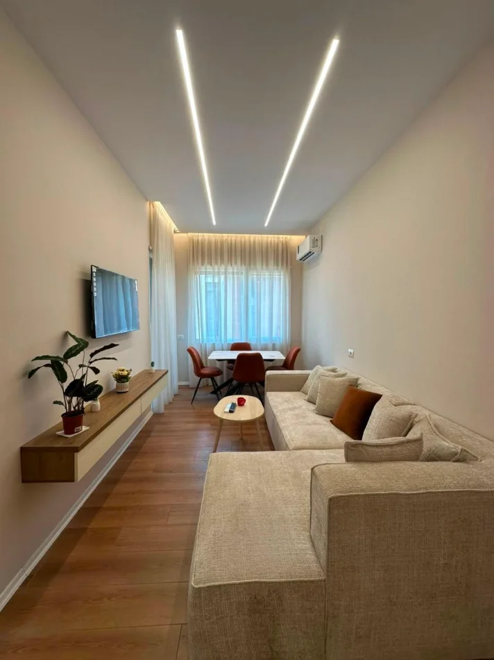 Tirane, shitet apartament 1+1+Ballkon Kati 7, 54 m² 138.000 € (Rezidenca Henke)