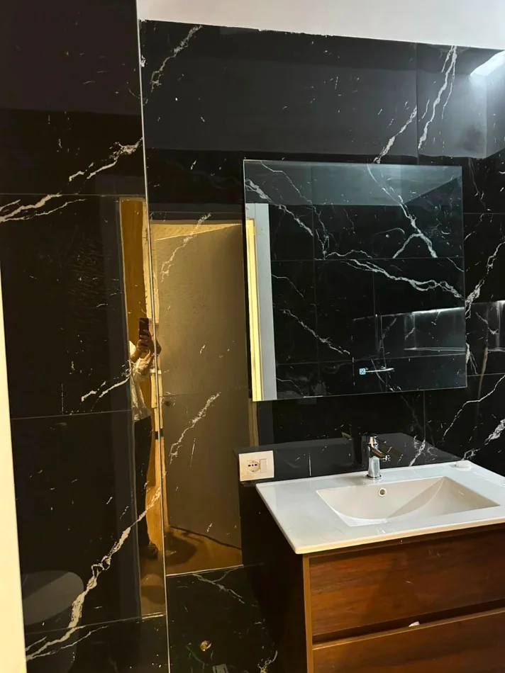 Tirane, shitet apartament 1+1+Ballkon Kati 7, 54 m² 138.000 € (Rezidenca Henke)
